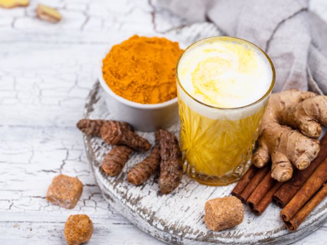 Dealing with an Unexpected Diabetes Diagnosis: Drinks and Spices That Can Help